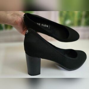 Anne Klein iFlex Carole Black Pumps – Size 8.5
